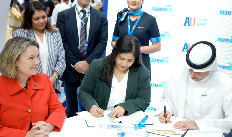 طيران الجزيرة والجامعة الأسترالية يوقعان مذكرة تفاهم لتطوير قادة المستقبل في قطاع الطيران