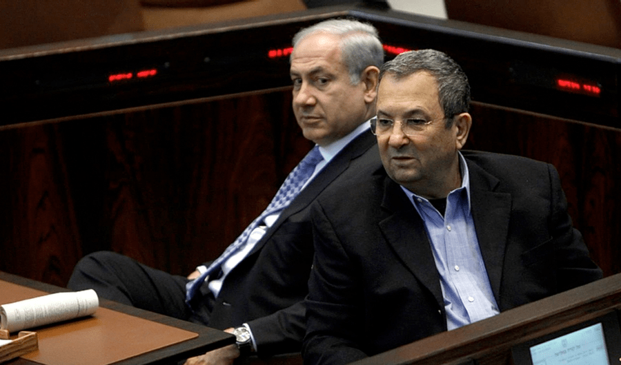 إيهود باراك: تدمير المباني في غزة لمنع عودة السكان &laquo;جريمة حرب&raquo;