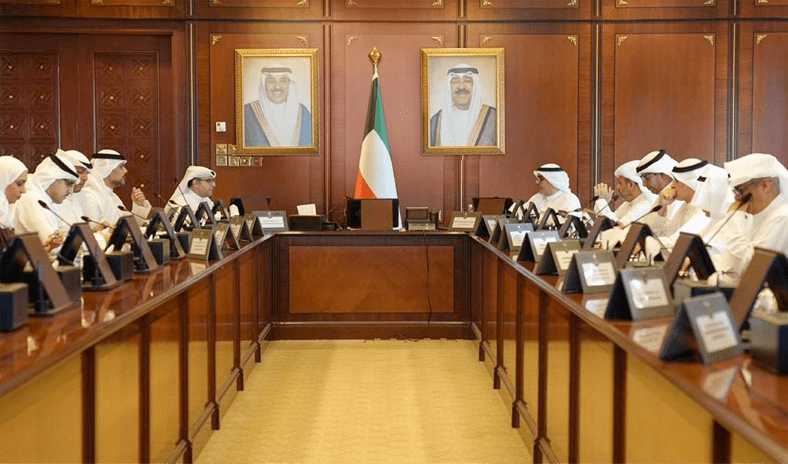 رئيس جهاز متابعة الأداء الحكومي يناقش مع وزير الإسكان تطورات مشاريع &laquo;الرعاية السكنية&raquo;