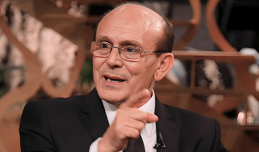 الرئيس المصري يوجّه بمتابعة الحالة الصحية للفنان محمد صبحي