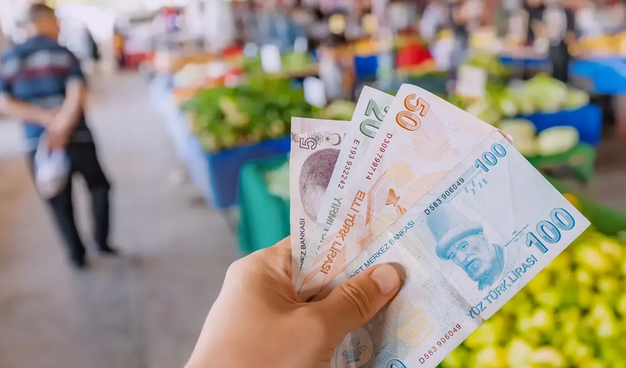 التضخم في تركيا يتراجع بأكثر من المتوقع إلى ما دون 33%