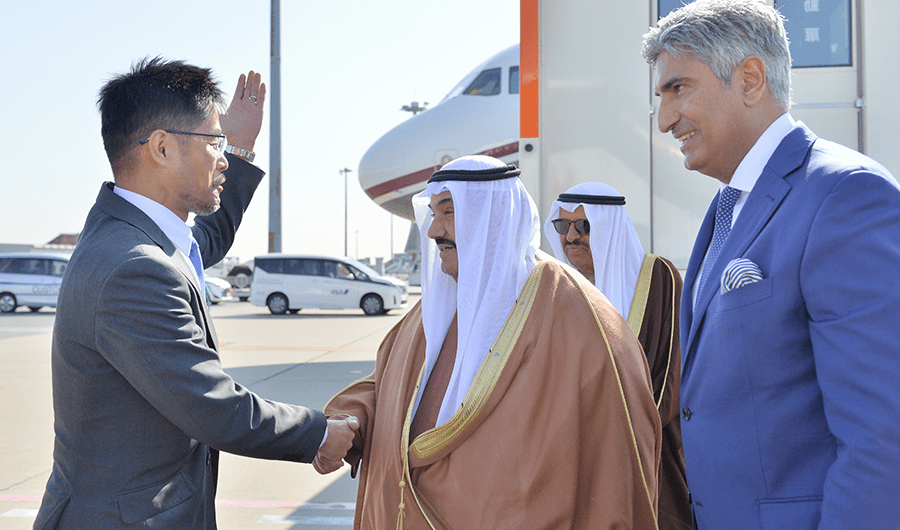 سمو الشيخ ناصر المحمد يزور اليابان لتسلم الوشاح الأكبر لوسام الشمس المشرقة