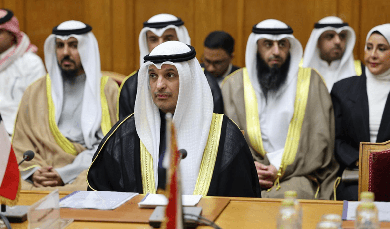 وزير الإعلام يشارك في الاجتماع الـ 21 للمكتب التنفيذي لوزراء الإعلام العرب