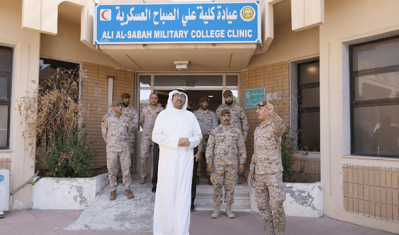 وزير الدفاع: حريصون على توفير جميع سبل الدعم لتطوير منظومة التدريب والتعليم العسكري وزير الدفاع: حريصون على توفير جميع سبل الدعم لتطوير منظومة التدريب والتعليم العسكري