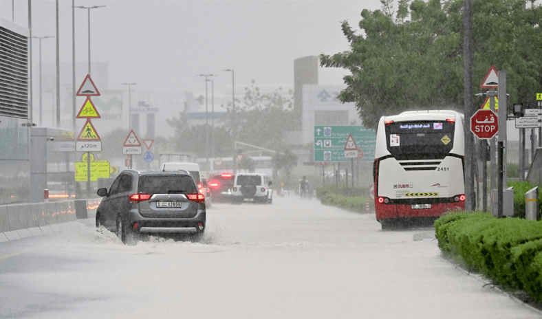 الإمارات تعلن رفع مستوى الجاهزية لمواجهة المنخفض الجوي