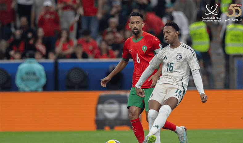 المغرب يهزم السعودية ويرافقها لربع النهائي وعُمان تودع كأس العرب