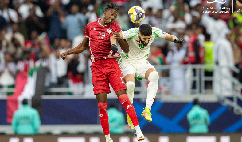 «كأس العرب».. العراق يفوز على البحرين وتعادل الجزائر والسودان «كأس العرب».. العراق يفوز على البحرين وتعادل الجزائر والسودان