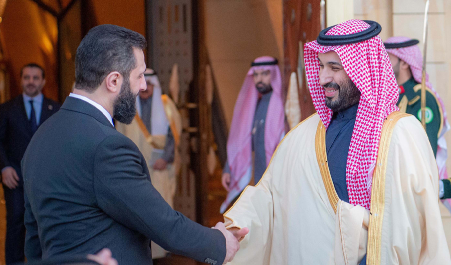 ولي العهد السعودي يبحث مع الرئيس السوري تطوير التعاون الثنائي ولي العهد السعودي يبحث مع الرئيس السوري تطوير التعاون الثنائي