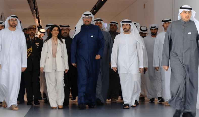 وزير الدفاع يؤكد عمق العلاقات الراسخة مع الإمارات وزير الدفاع يؤكد عمق العلاقات الراسخة مع الإمارات