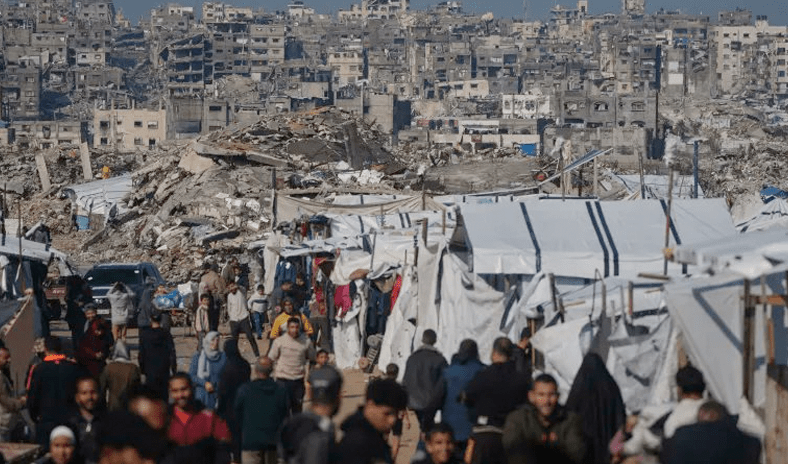 المكتب الإعلامي الحكومي بغزة: القطاع شهد انهياراً شبه كامل للمنظومة الإنسانية في عام 2025