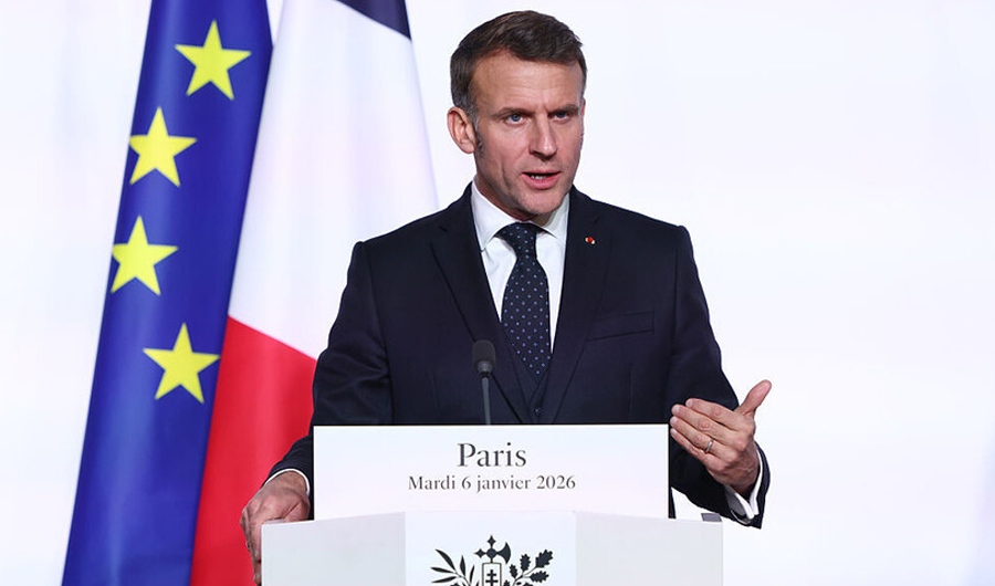 ماكرون يحذر من تبعات «غير مسبوقة» في حال انتهاك سيادة غرينلاند ماكرون يحذر من تبعات «غير مسبوقة» في حال انتهاك سيادة غرينلاند