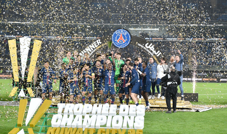 اتحاد الكرة يعلن السحب على جوائز الجماهير لمباراة كأس السوبر الفرنسي الأحد المقبل اتحاد الكرة يعلن السحب على جوائز الجماهير لمباراة كأس السوبر الفرنسي الأحد المقبل