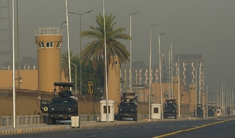 السفارة الأمريكية: تفجير مسيطر عليه داخل منشأة دبلوماسية في بغداد السفارة الأمريكية: تفجير مسيطر عليه داخل منشأة دبلوماسية في بغداد