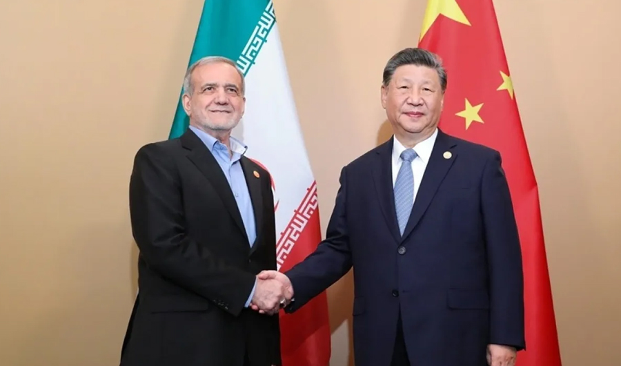 الصين تؤكد دعمها لإيران في &laquo;الدفاع عن مصالحها&raquo; وترفض &laquo;التنمر الأمريكي&raquo;