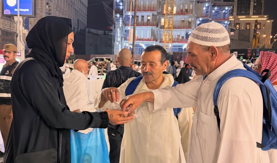 لاعبة النصر السعودي البرازيلية كاثلين سوزا تُعلن إسلامها وتؤدي العمرة