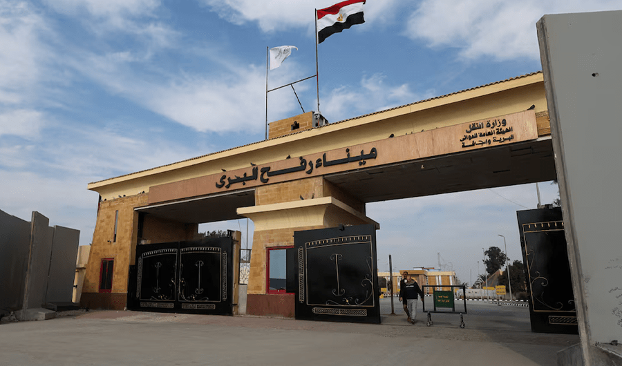 معبر رفح يستعد لعبور الدفعة الثانية من الفلسطينيين إلى غزة