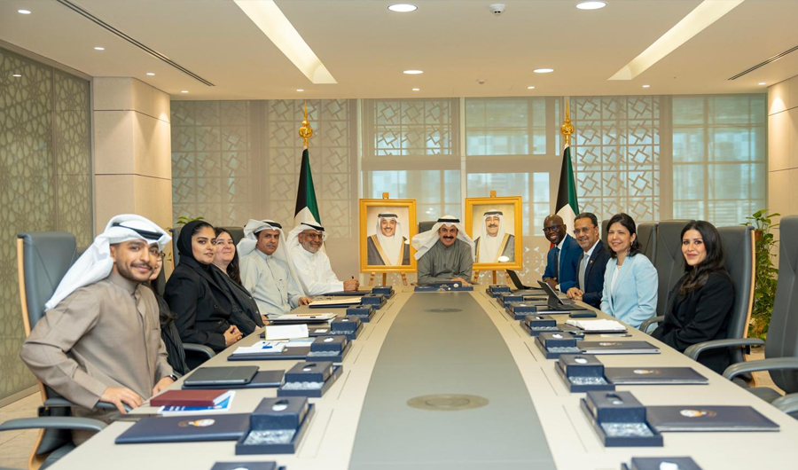 وزير المالية يبحث مع البنك الدولي تعزيز التعاون