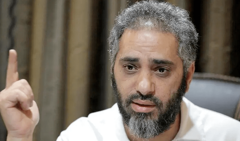 فضل شاكر أمام المحكمة: لم أحمل سلاحاً ولا أعرف استخدامه