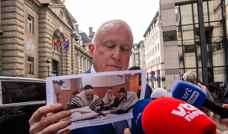 أزمة دبلوماسية بين واشنطن وبروكسل بسبب ختان اليهود أزمة دبلوماسية بين واشنطن وبروكسل بسبب ختان اليهود