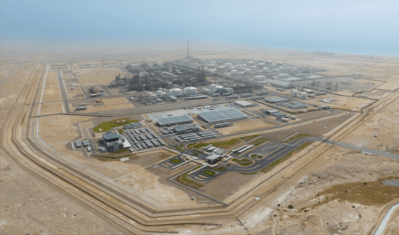 «مصفاة الدقم»: 633 شحنة تم تصديرها إلى الأسواق العالمية منذ بدء التشغيل «مصفاة الدقم»: 633 شحنة تم تصديرها إلى الأسواق العالمية منذ بدء التشغيل