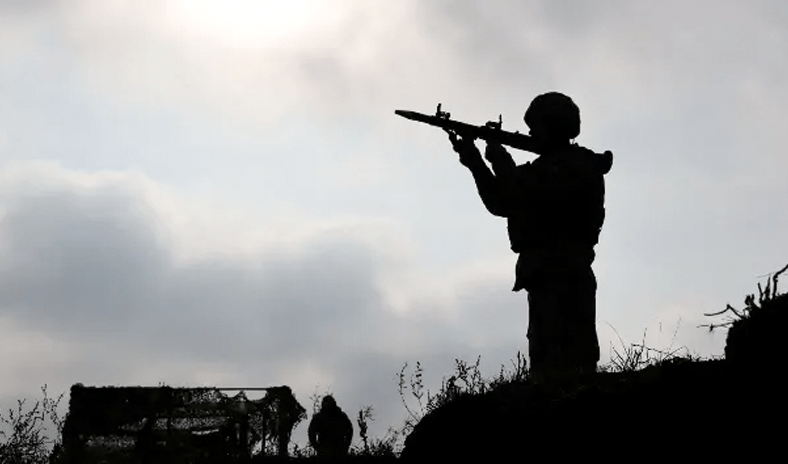 إيران وروسيا توقعان صفقة أسلحة سرية بقيمة 500 مليون يورو إيران وروسيا توقعان صفقة أسلحة سرية بقيمة 500 مليون يورو