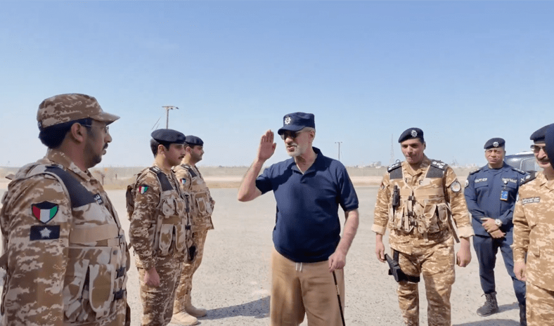 وزير الداخلية يتفقد المراكز الحدودية الشمالية ومنفذي العبدلي والسالمي