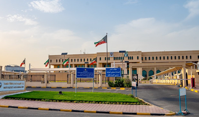 &laquo;الكهرباء&raquo;: استئناف الصيانة الدورية لمحطات التحويل الثانوية