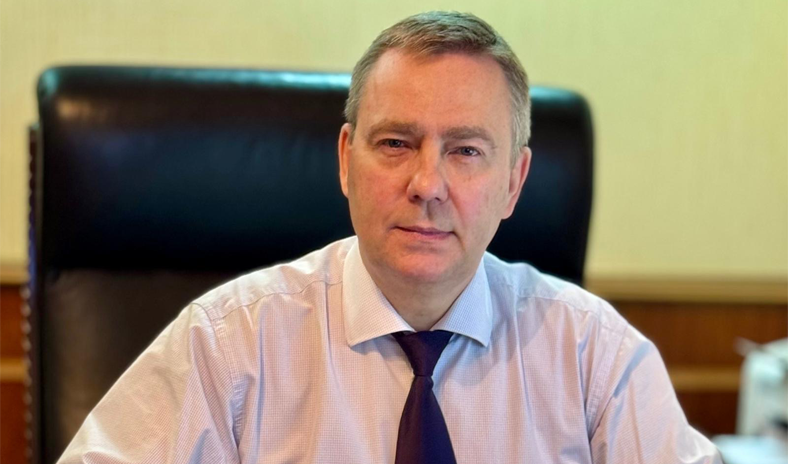 السفير الروسي يهنئ سمو الأمير وسمو ولي العهد والشعب الكويتي بمناسبة عيد الفطر