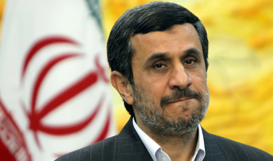 وسائل إعلام إيرانية: اغتيال أحمدي نجاد في هجوم صاروخي بطهران