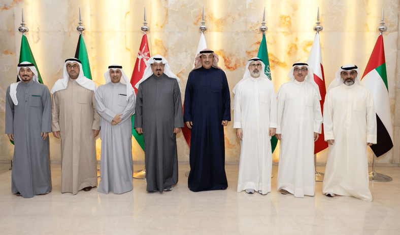 سمو ولي العهد ورئيس الوزراء يقومان بزيارة إلى ديوان عام وزارة الخارجية