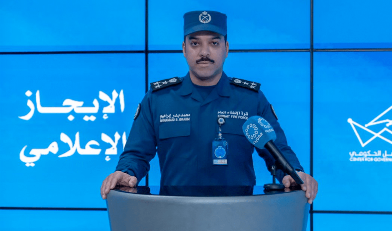 &laquo;الإطفاء&raquo;: عمليات مكافحة حريق خزانات وقود مطار الكويت استمرت 58 ساعة متواصلة