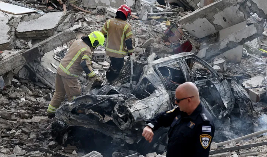 66 قتيلا وجريحا و20 مفقودا بأكبر هجوم إيراني على إسرائيل