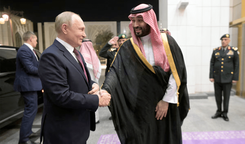 الأمير محمد بن سلمان يناقش مع بوتين التصعيد في المنطقة