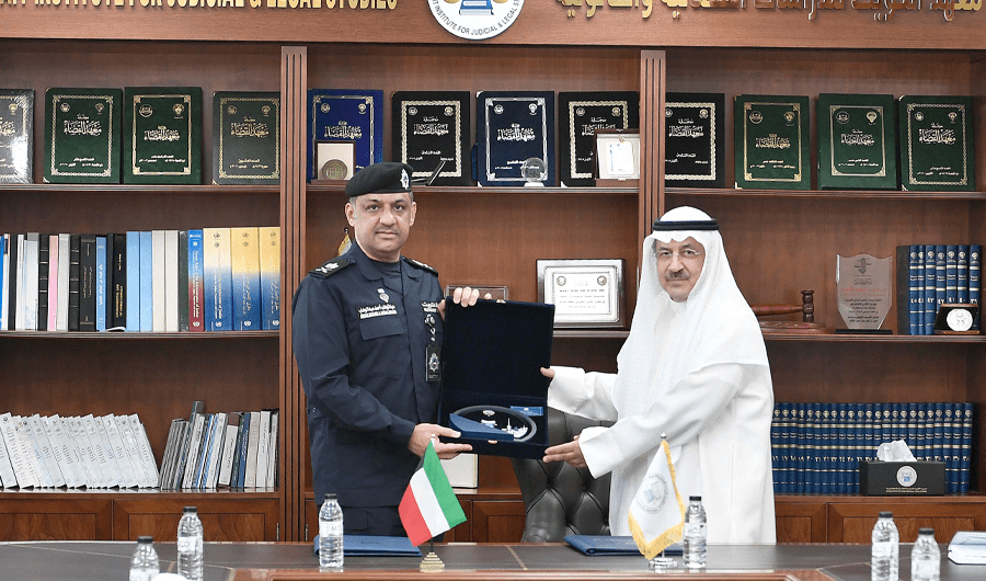 معهد &laquo;الدراسات القضائية&raquo; و&laquo;الداخلية&raquo; يوقعان مذكرة تفاهم