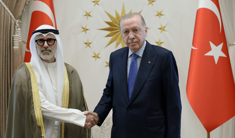 سمو أمير البلاد يبعث برسالة خطية إلى الرئيس التركي سلّمها وزير الخارجية