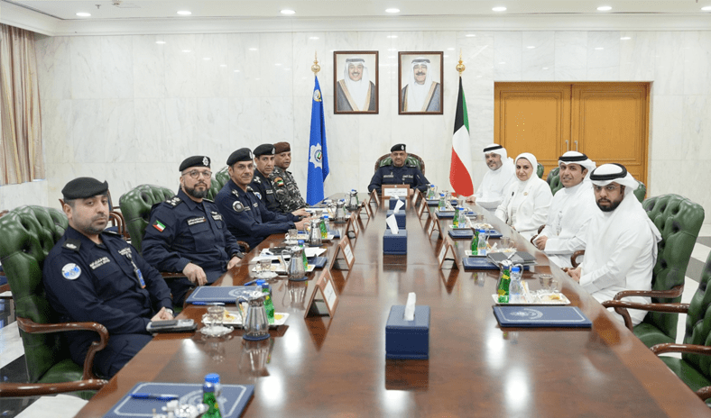 وكيلا &laquo;الداخلية&raquo; و&laquo;الشؤون&raquo; بحثا أوضاع الأطفال المودَعين مع ذويهم في &laquo;المركزي&raquo; والإبعاد