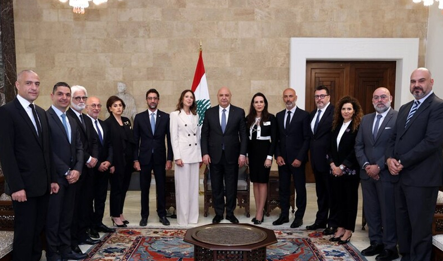 عون: مغذّو الفتنة يخدمون إسرائيل.. ولا خيار سوى التفاوض لإنهاء الحرب عون: مغذّو الفتنة يخدمون إسرائيل.. ولا خيار سوى التفاوض لإنهاء الحرب