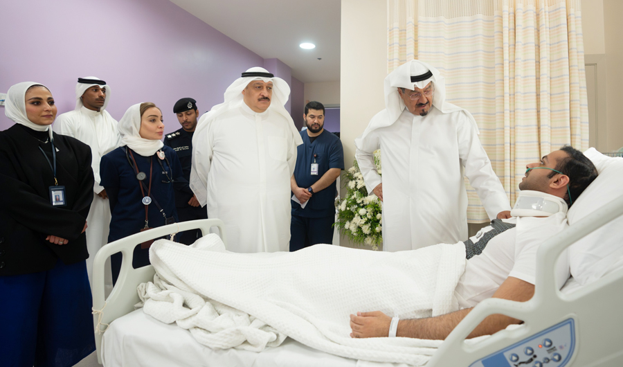رئيس الوزراء يوجّه بتقديم أفضل مستويات الرعاية الصحية لمصابي العدوان الإيراني