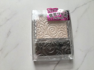 パールグロウハイライト