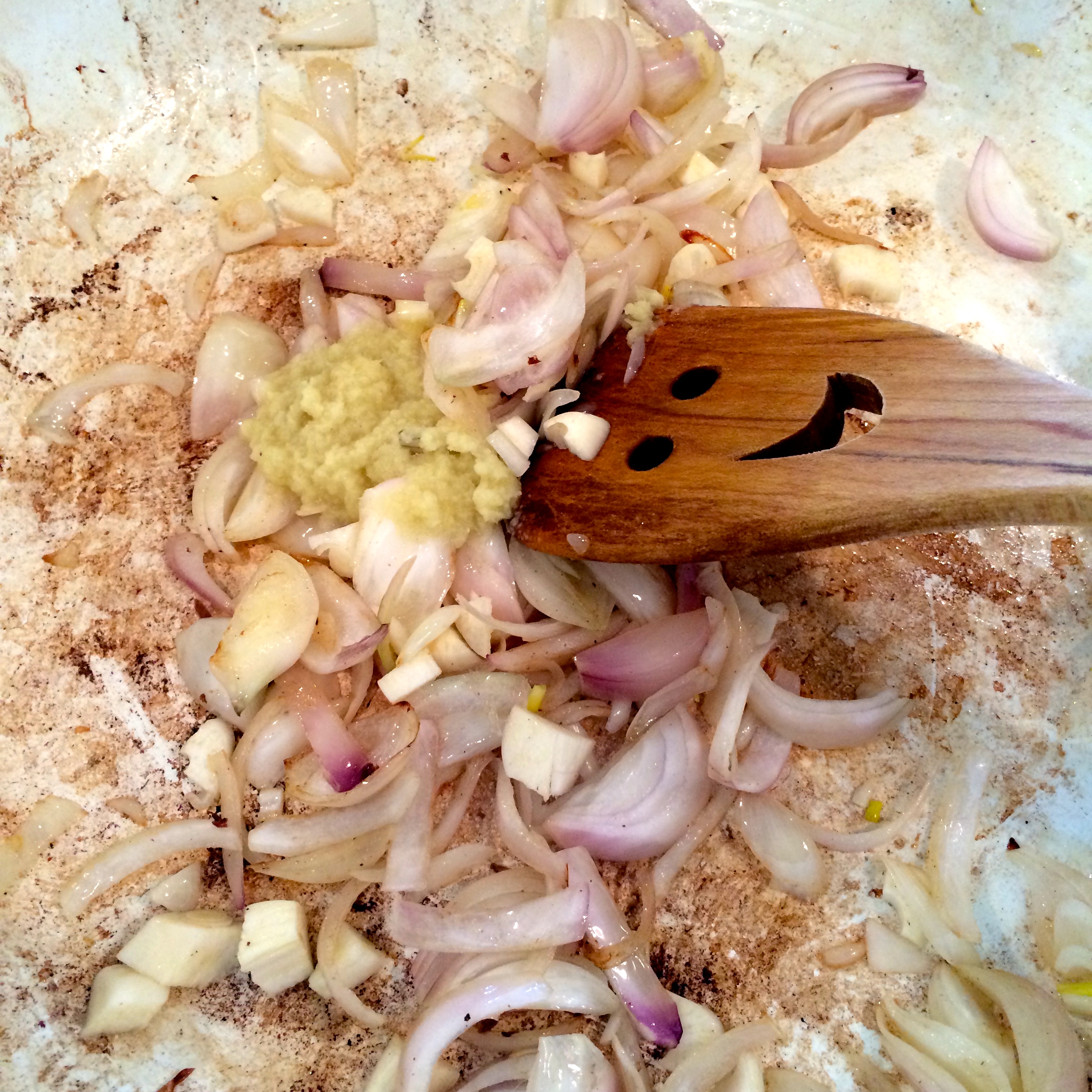cook shallots, ginger and garlic - photo - Karen Anderson