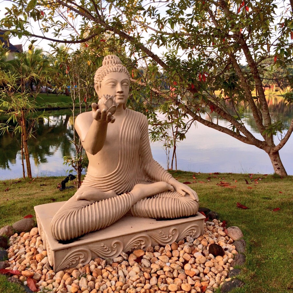 India has a tranquil side - photo - Karen Anderson