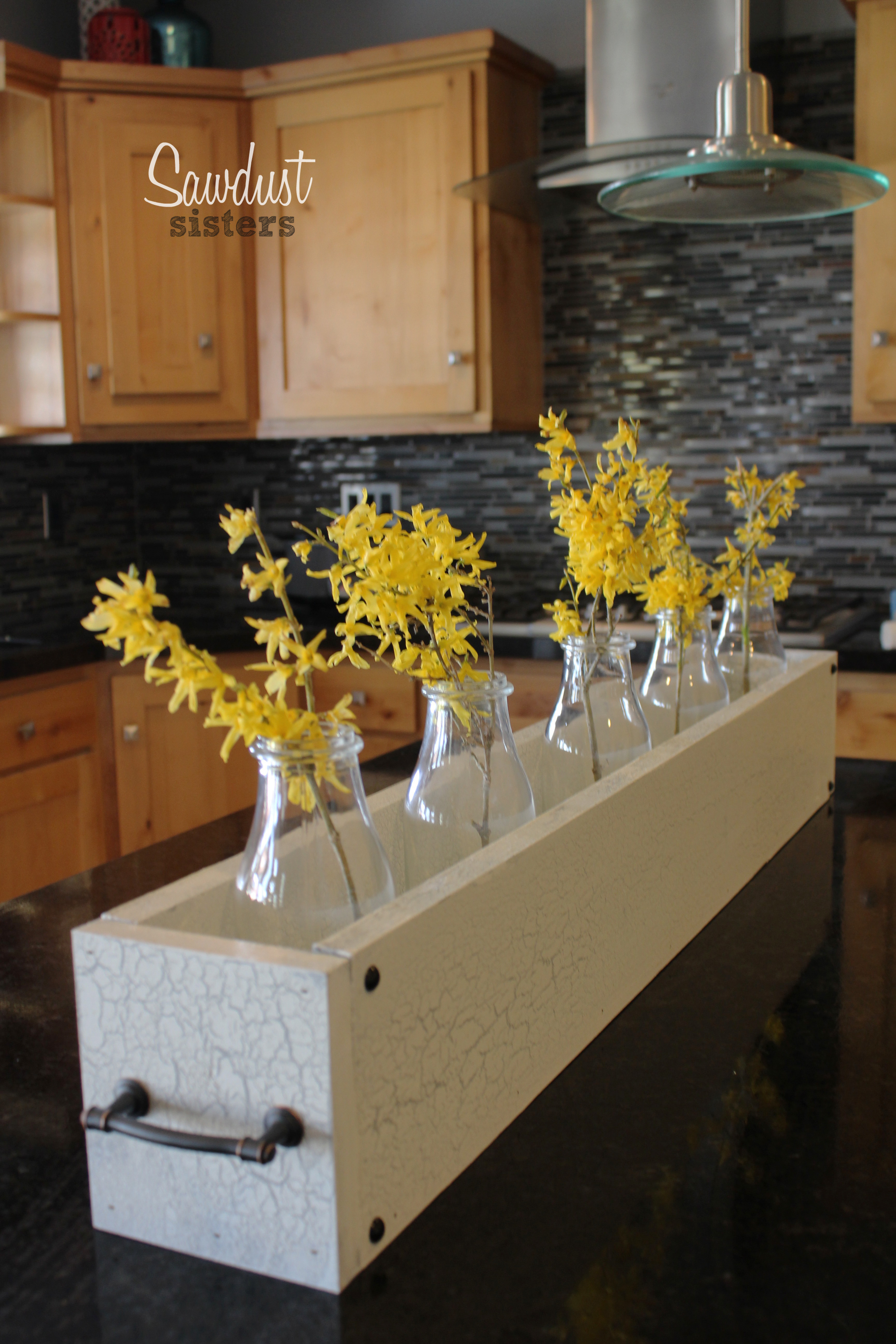 Diy Wooden Box Centerpiece Sawdust Sisters