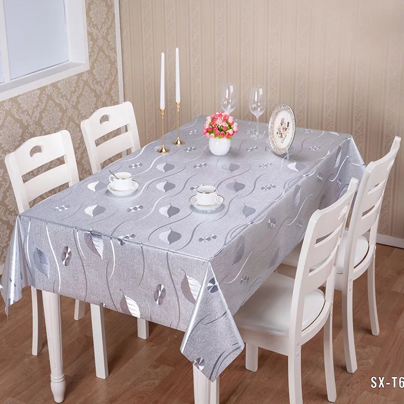 Dekonaz Vinil Masa Ortusu 140 Cm Cicek Desenli Siyah Altin