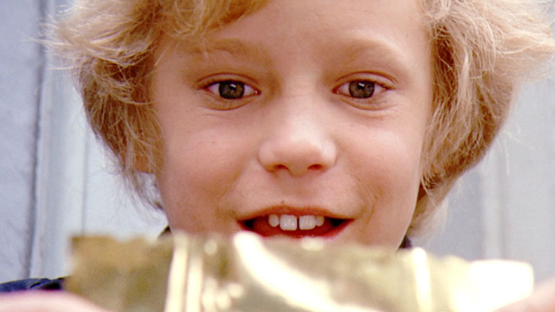 La prima scena girata fu quella di Peter Ostrum (Charlie Bucket) col Golden Ticket.
