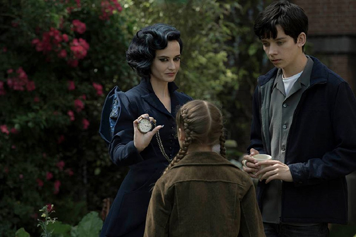Miss Peregrine - La casa dei ragazzi speciali da giovedì 15 dicembre 2016 al cinema.