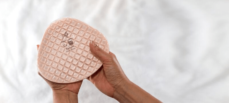 Features Diamond Layer technology that minimizes perspiration & reduces breast form shifting in the bra pocket. Its wide footprint provides better coverage across the chest wall & maximizes comfort.