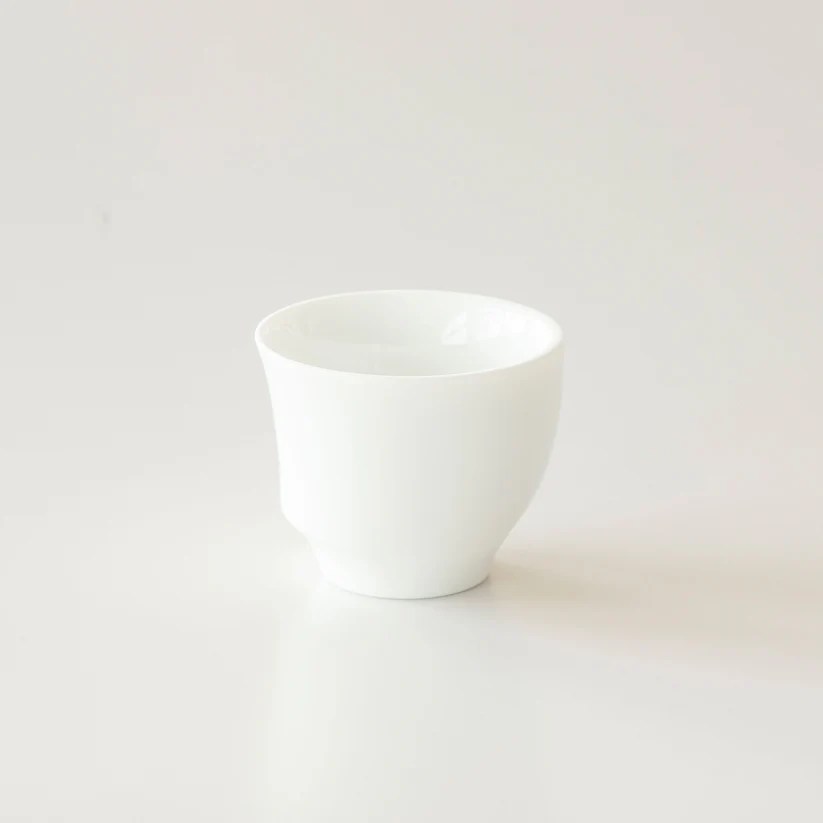 不對稱咖啡杯 Sensory Asymmetry Cup