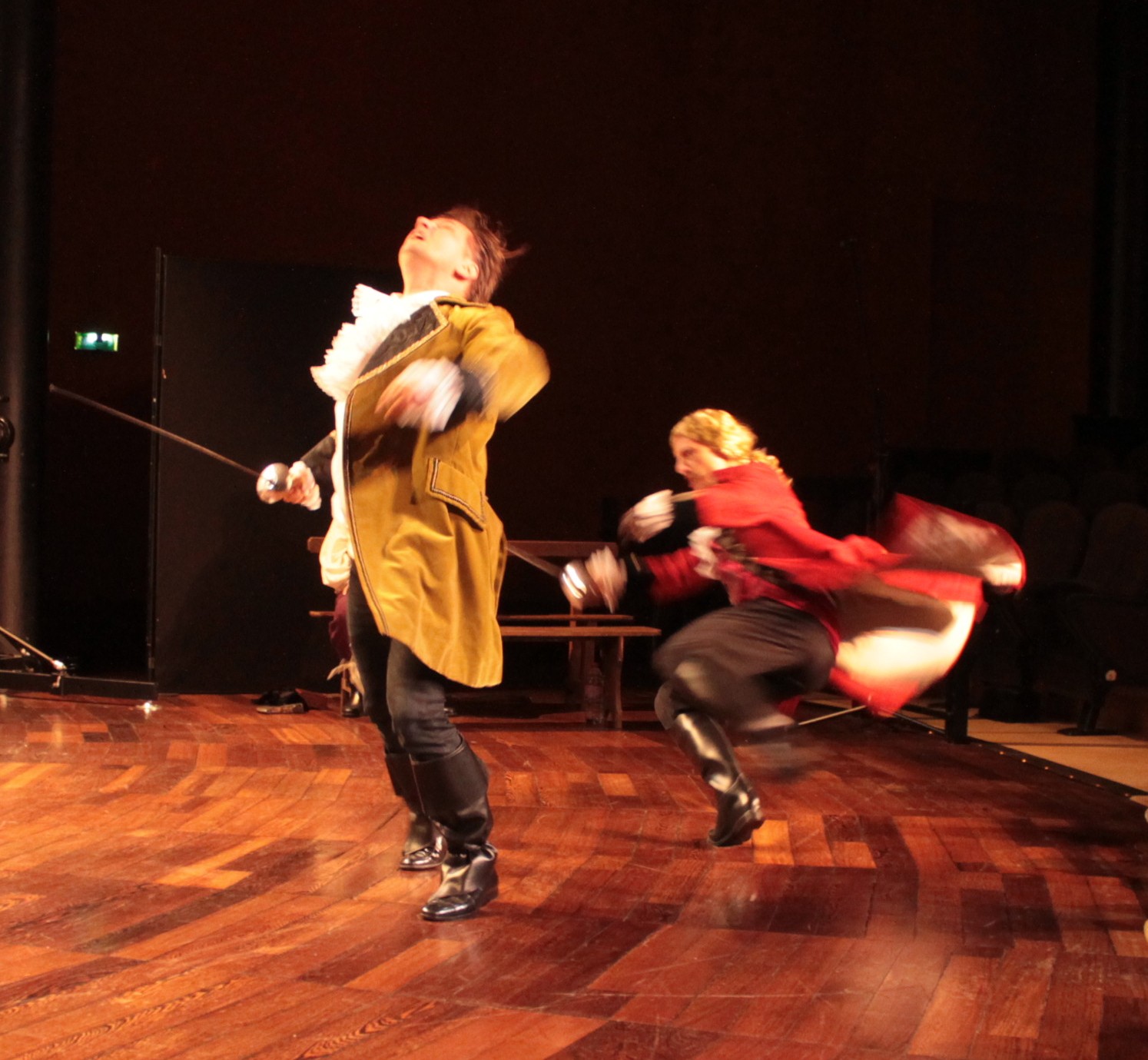 Le duel des prétendants, Don Carlos et Don Esteban