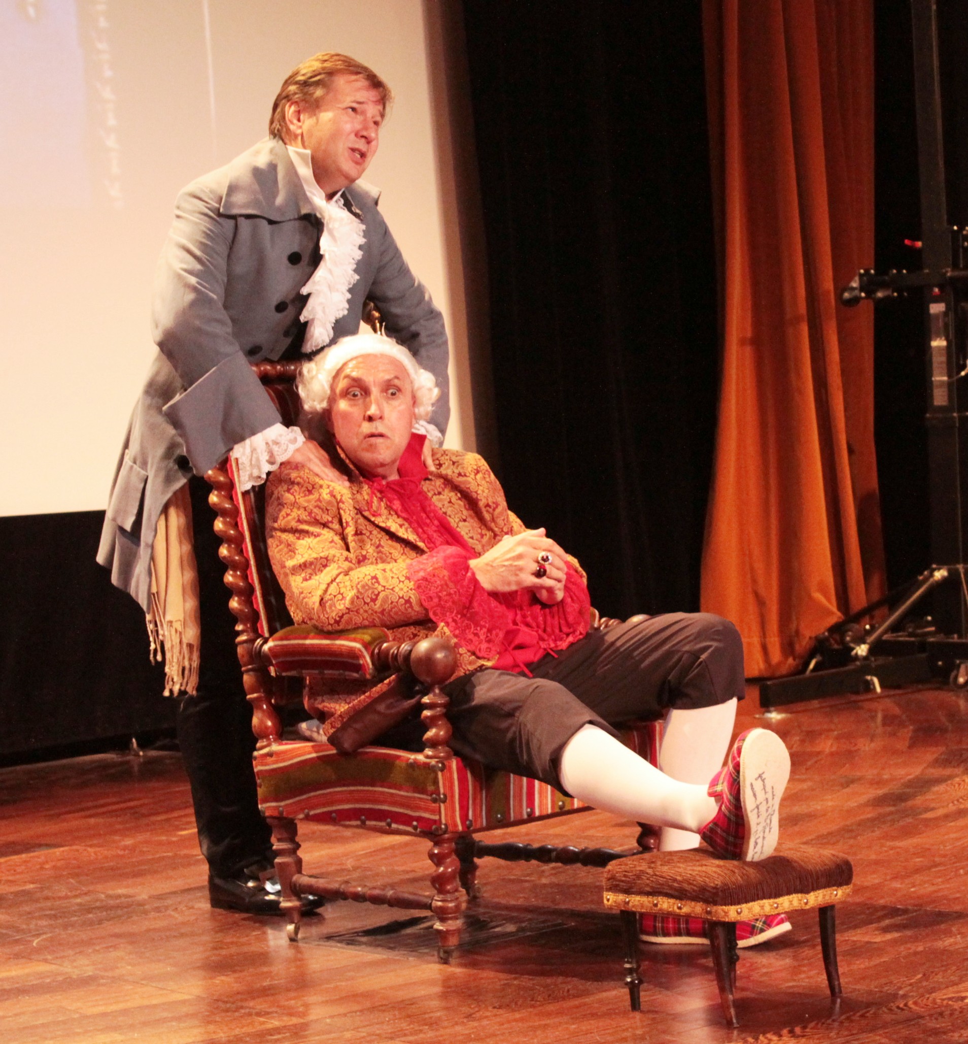 Le vice-roi et Martinez