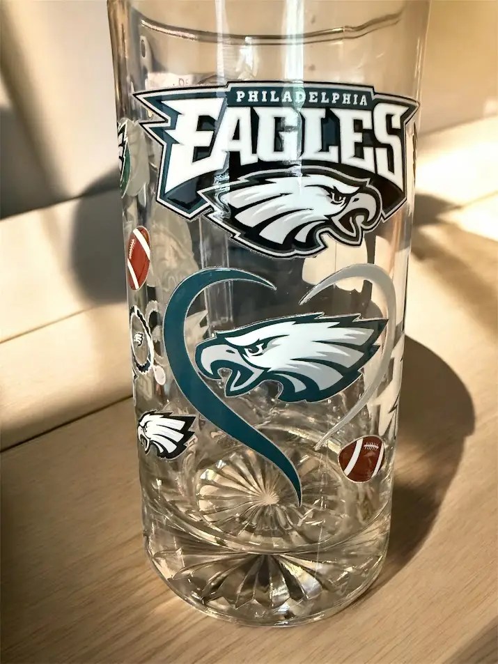 Philadelphia Eagles Love Collectible Glass Sports Mug